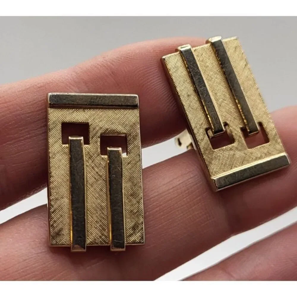 Vintage 1960's Swank Art Deco Cuff Links 0.75in